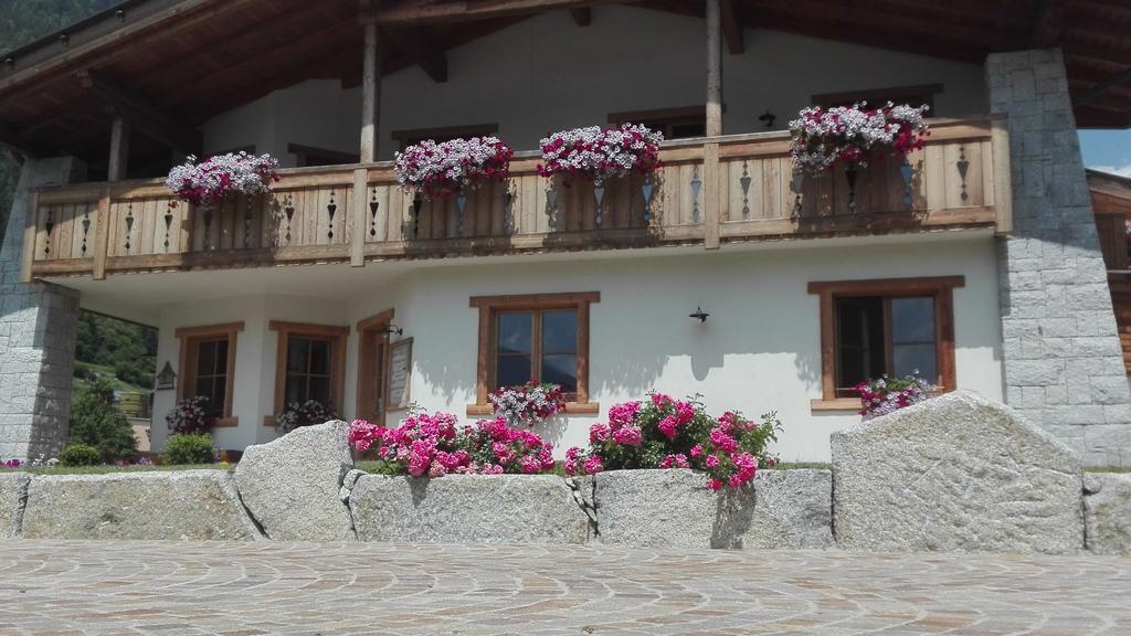 Borzago Agriturismo Maso Grisun מראה חיצוני תמונה